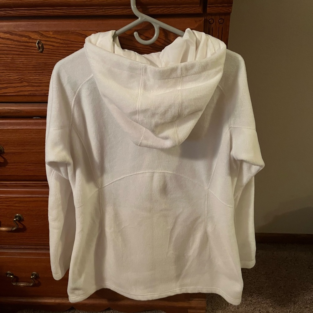 Columbia jacket with hood  size large - Picture 3 of 4